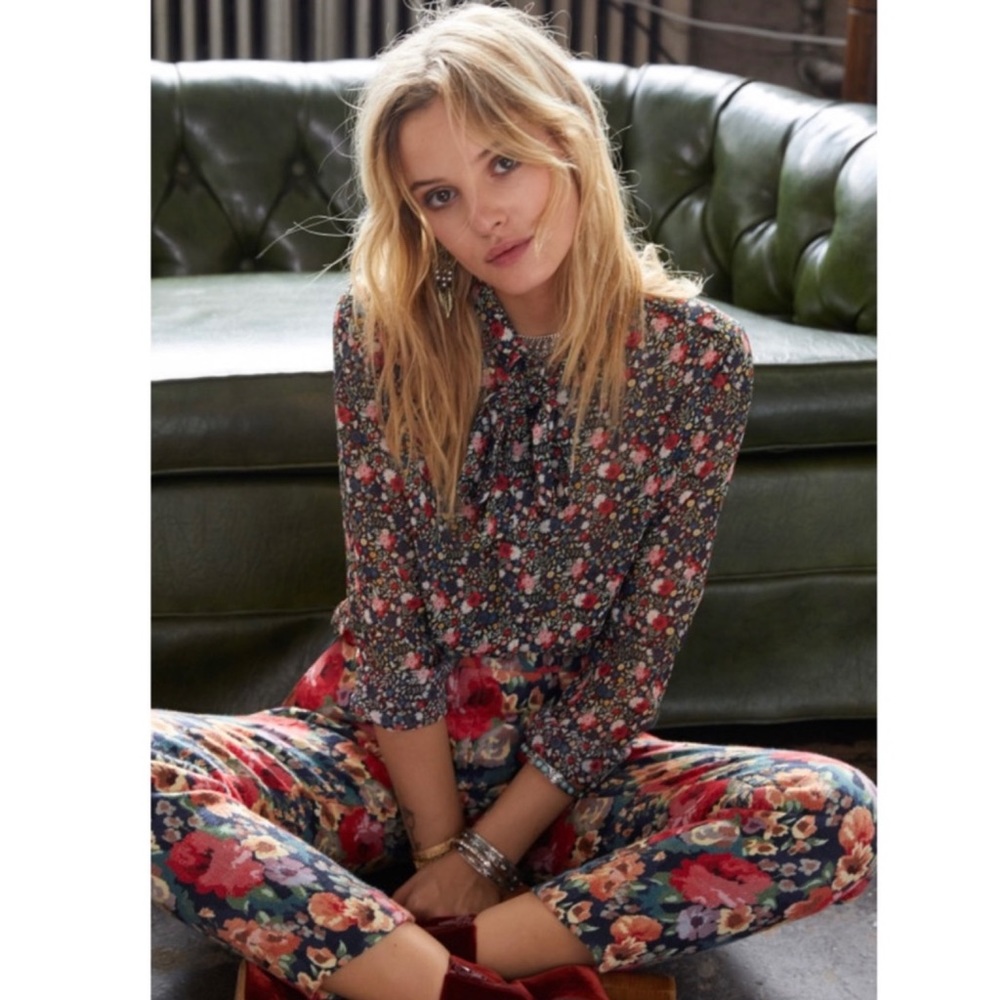SÉZANE Lady Floral Shirt w/ Removable Tie